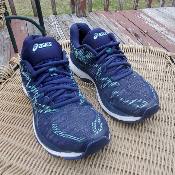 Brooks Gel Nimbus 20 size 7.5 - Picture 5 of 14